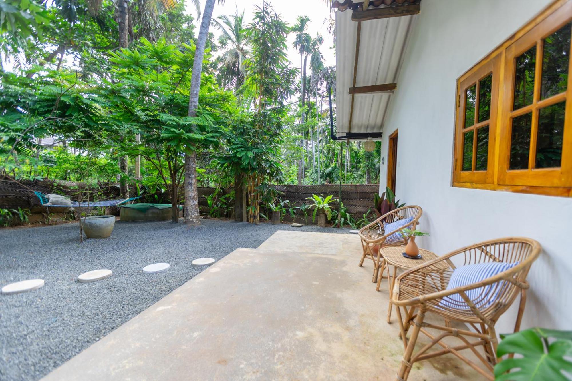 Coconut Cabin - Hiriketiya Beach Villa ดิคเวลลา ภายนอก รูปภาพ